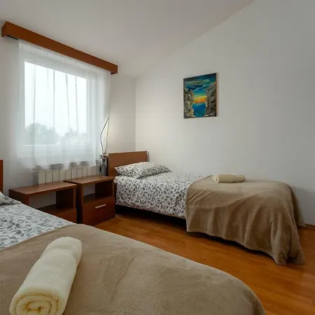 Villa Zoran 420 *