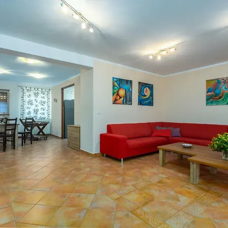 Villa Zoran 420