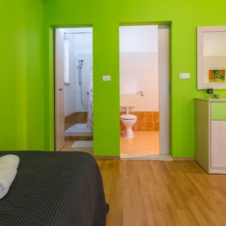 Zoran 420 Villa